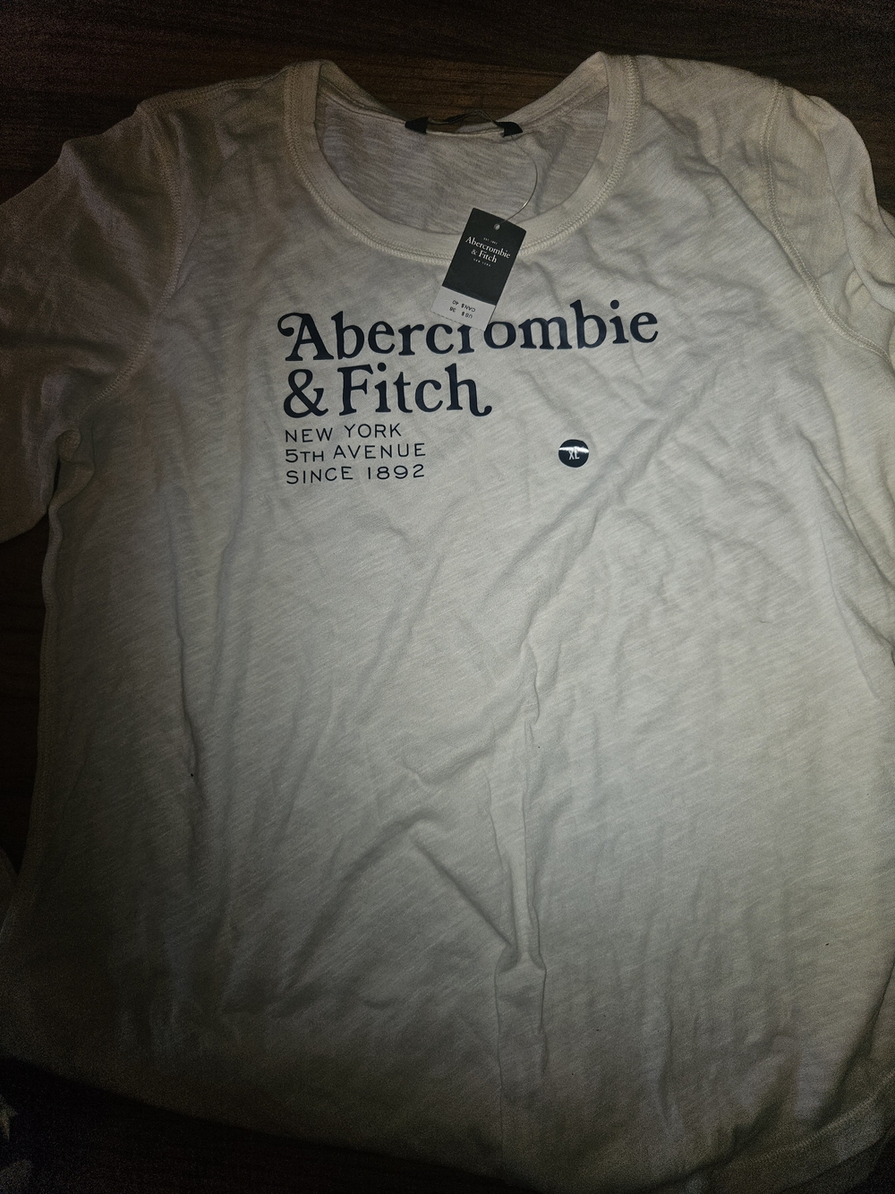 Abercrombie & Fitch Men’s White Logo Crewneck Shirt